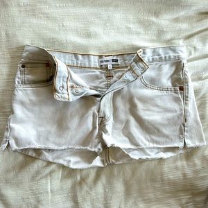 Re/done Levi’s shorts size 26 good used condition